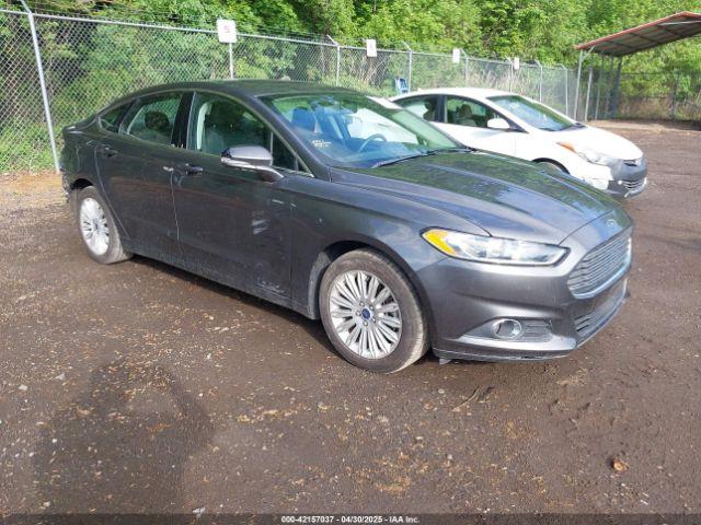  Salvage Ford Fusion