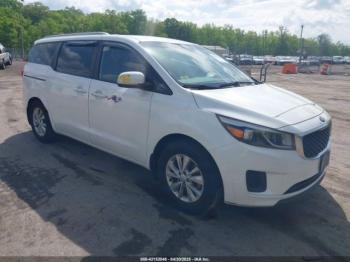  Salvage Kia Sedona