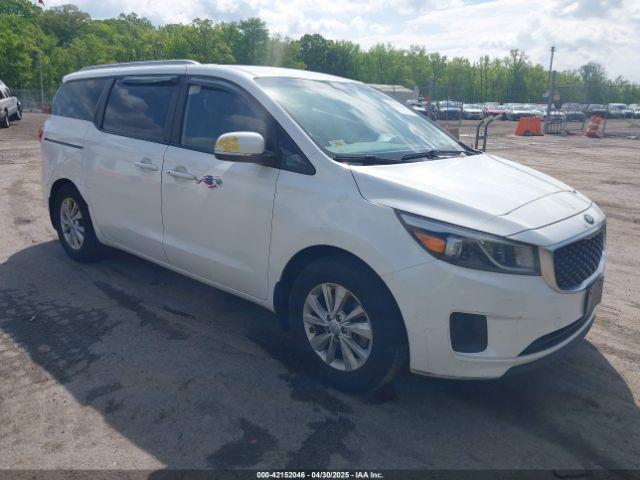  Salvage Kia Sedona