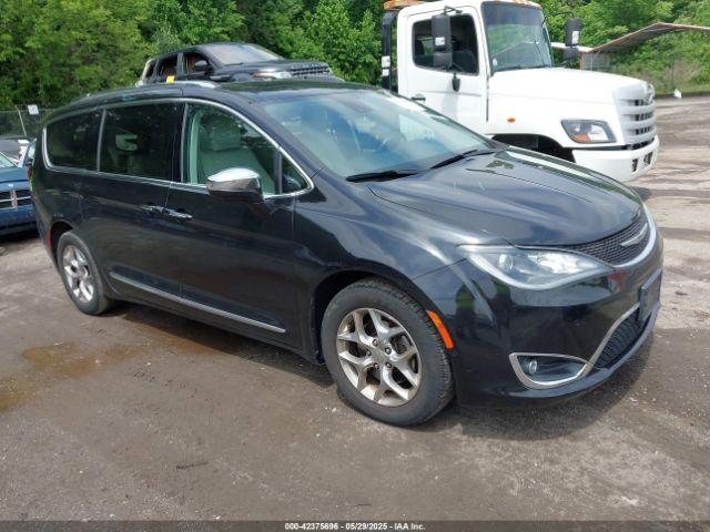  Salvage Chrysler Pacifica