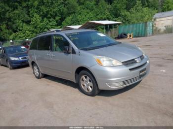  Salvage Toyota Sienna