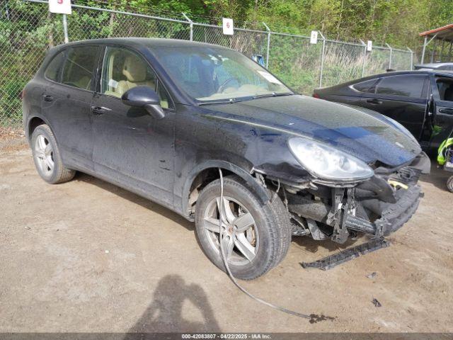  Salvage Porsche Cayenne