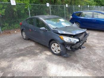  Salvage Kia Forte