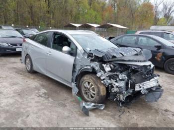  Salvage Toyota Prius Prime