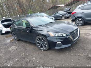  Salvage Nissan Altima