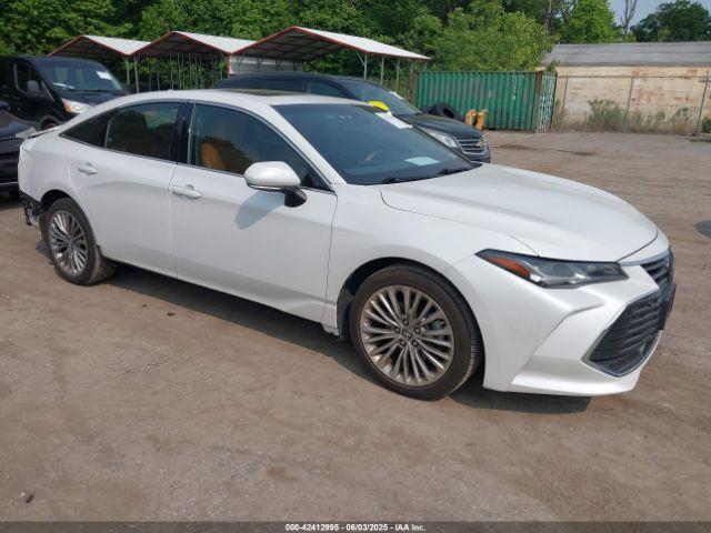  Salvage Toyota Avalon