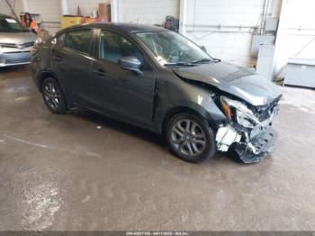  Salvage Toyota Yaris