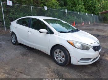  Salvage Kia Forte