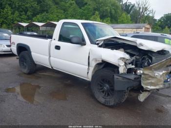  Salvage Chevrolet Silverado 1500