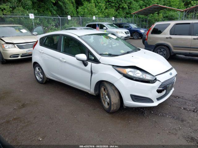  Salvage Ford Fiesta