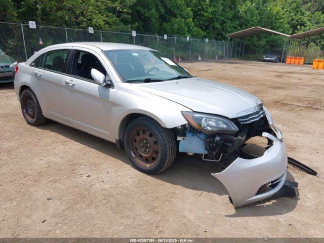  Salvage Chrysler 200