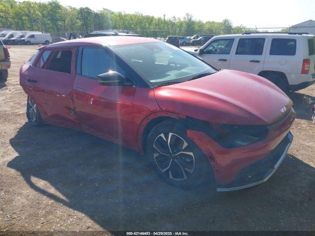  Salvage Kia EV6