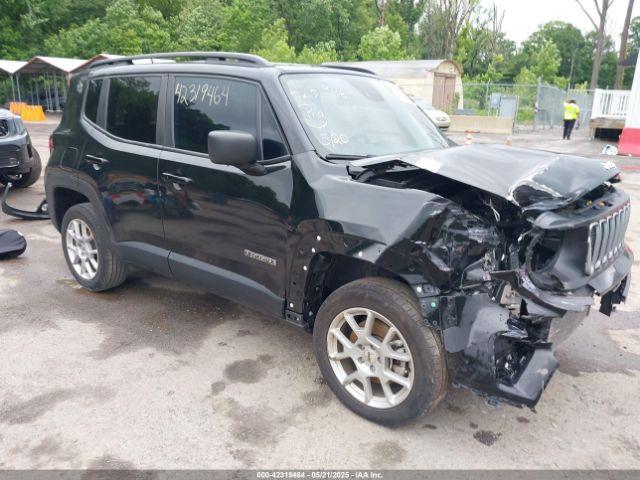  Salvage Jeep Renegade