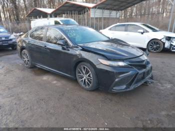  Salvage Toyota Camry
