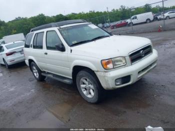  Salvage Nissan Pathfinder