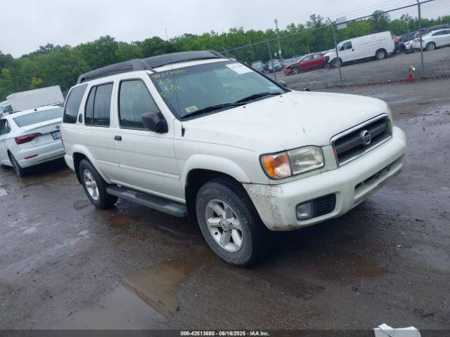  Salvage Nissan Pathfinder
