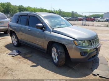  Salvage Jeep Compass