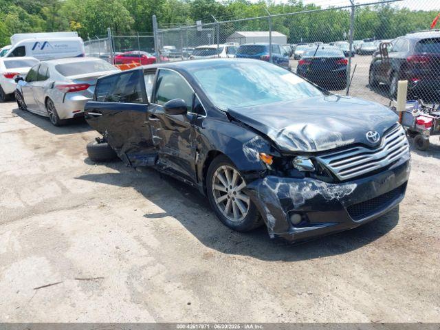  Salvage Toyota Venza