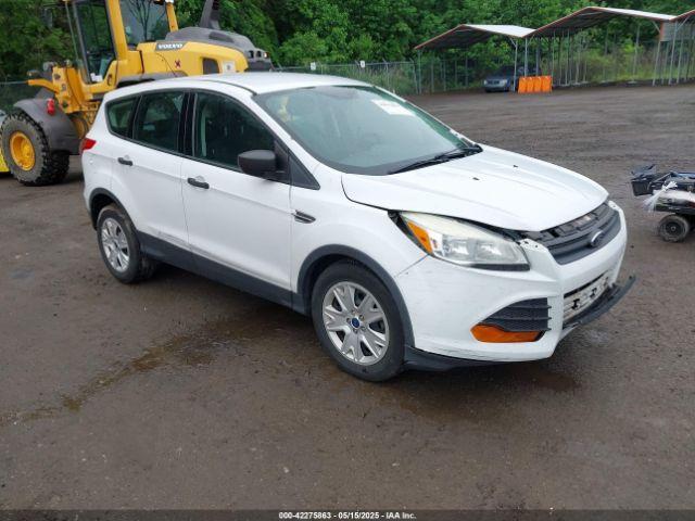  Salvage Ford Escape