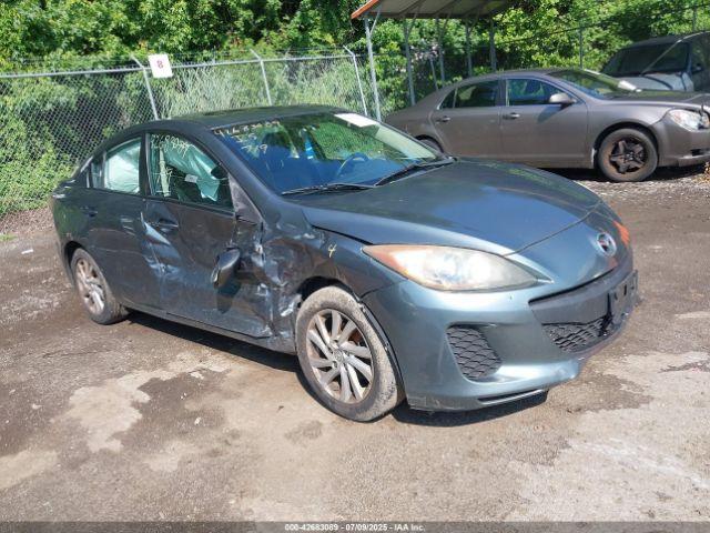  Salvage Mazda Mazda3
