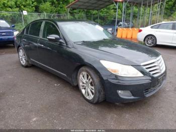  Salvage Hyundai Genesis