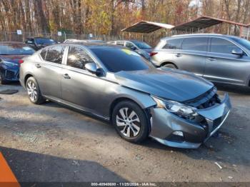  Salvage Nissan Altima