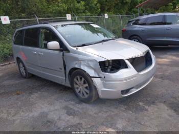  Salvage Chrysler Town & Country
