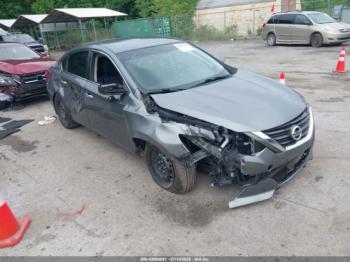  Salvage Nissan Altima