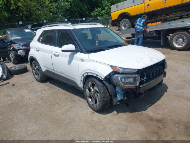  Salvage Hyundai VENUE