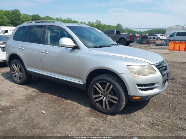 Salvage Volkswagen Touareg