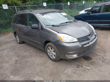  Salvage Toyota Sienna
