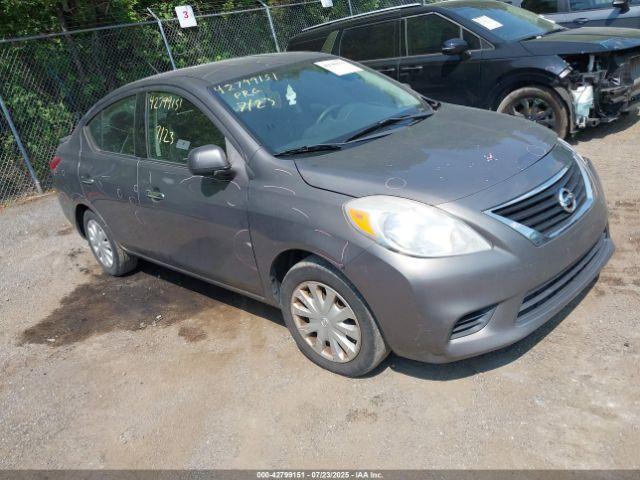  Salvage Nissan Versa