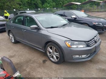  Salvage Volkswagen Passat