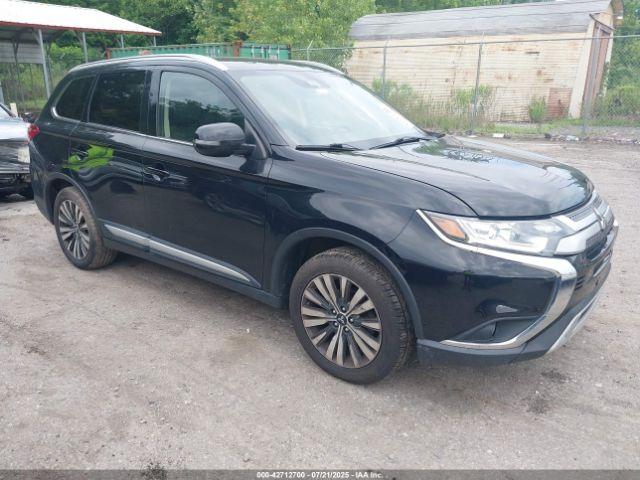  Salvage Mitsubishi Outlander