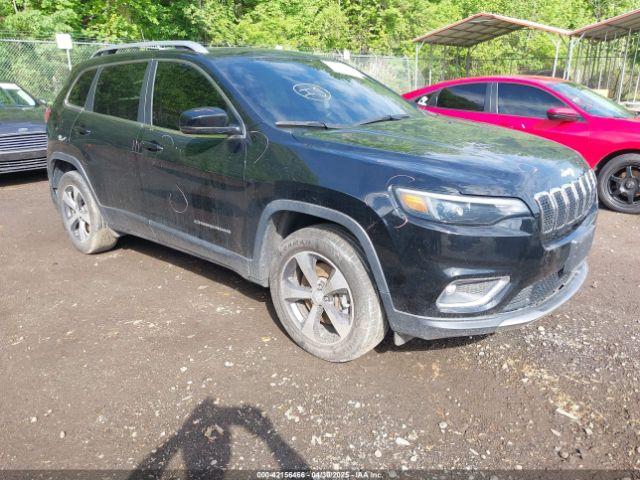 Salvage Jeep Cherokee