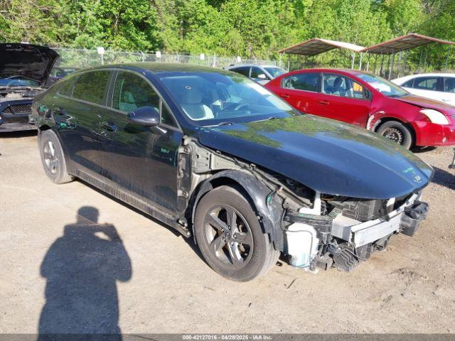 Salvage Kia K5