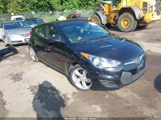  Salvage Hyundai VELOSTER