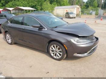  Salvage Chrysler 200