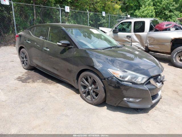  Salvage Nissan Maxima