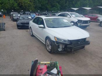 Salvage Volkswagen Passat