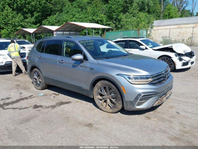  Salvage Volkswagen Tiguan