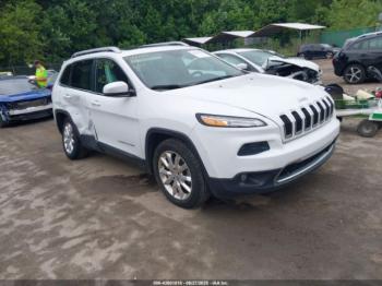  Salvage Jeep Cherokee