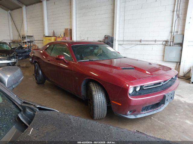  Salvage Dodge Challenger