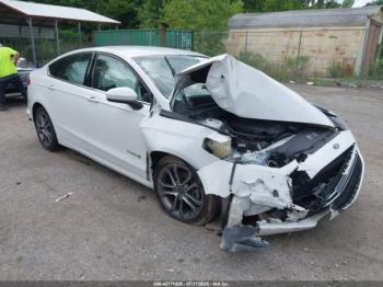  Salvage Ford Fusion