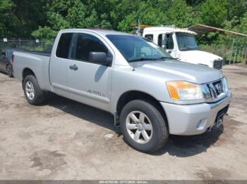  Salvage Nissan Titan