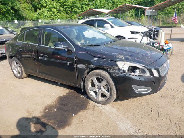  Salvage Volvo S60