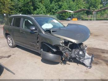  Salvage Jeep Compass