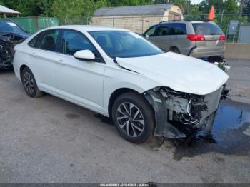  Salvage Volkswagen Jetta