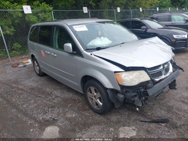  Salvage Dodge Grand Caravan
