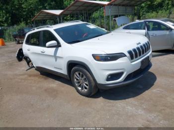  Salvage Jeep Cherokee